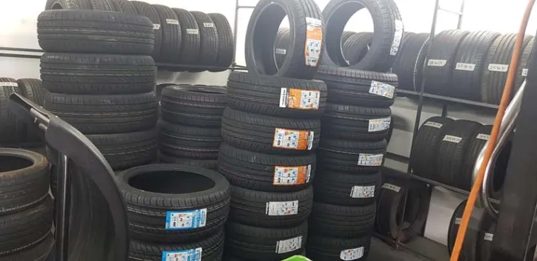 Arrivage 205/55/R16 à 110€ la paire, Tourcoing, Eden Autos